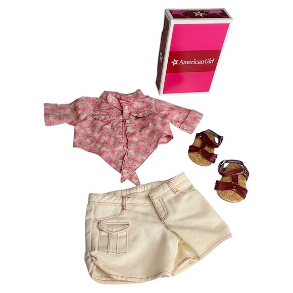 American Girl Nicki Tie Top & Shorts Outfit Shoes Nikki Doll Clothes No Belt Box - Picture 9 of 9
